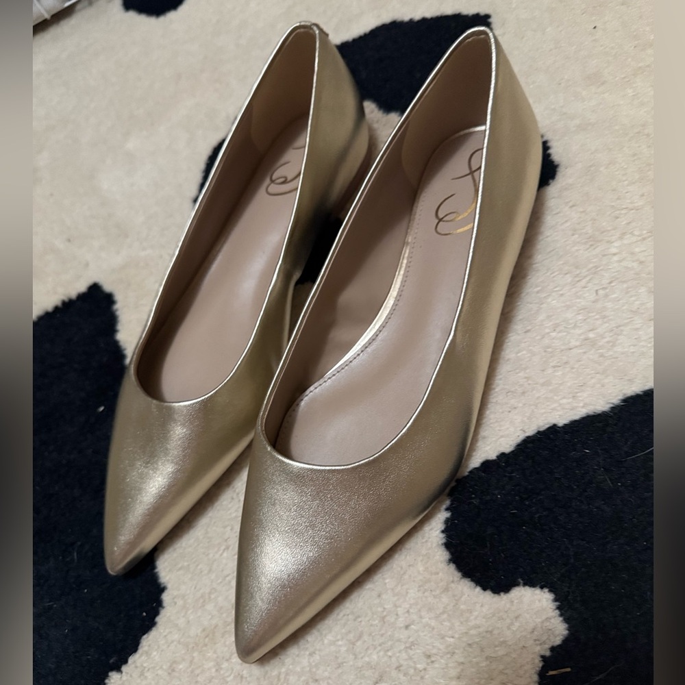 Sam Edelman sparkly gold, pointed flats never worn 8.5